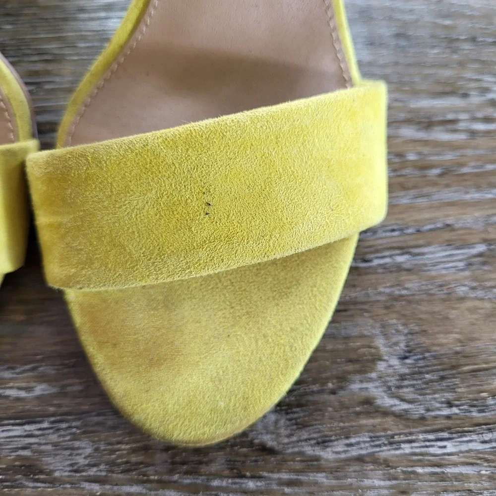 Steve Madden Yellow Suede Clear Strap Block Heel Sandals Mules Womens Size 8.5
